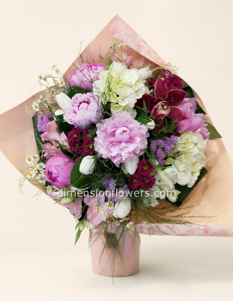 Bouquet raffinato sulle gradazioni del rosa 