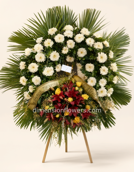 Corona funebre con fiori freschi assortiti, colorata.